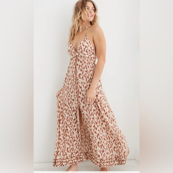 aerie Dresses & Skirts - Aerie Front Slit Maxi Dress